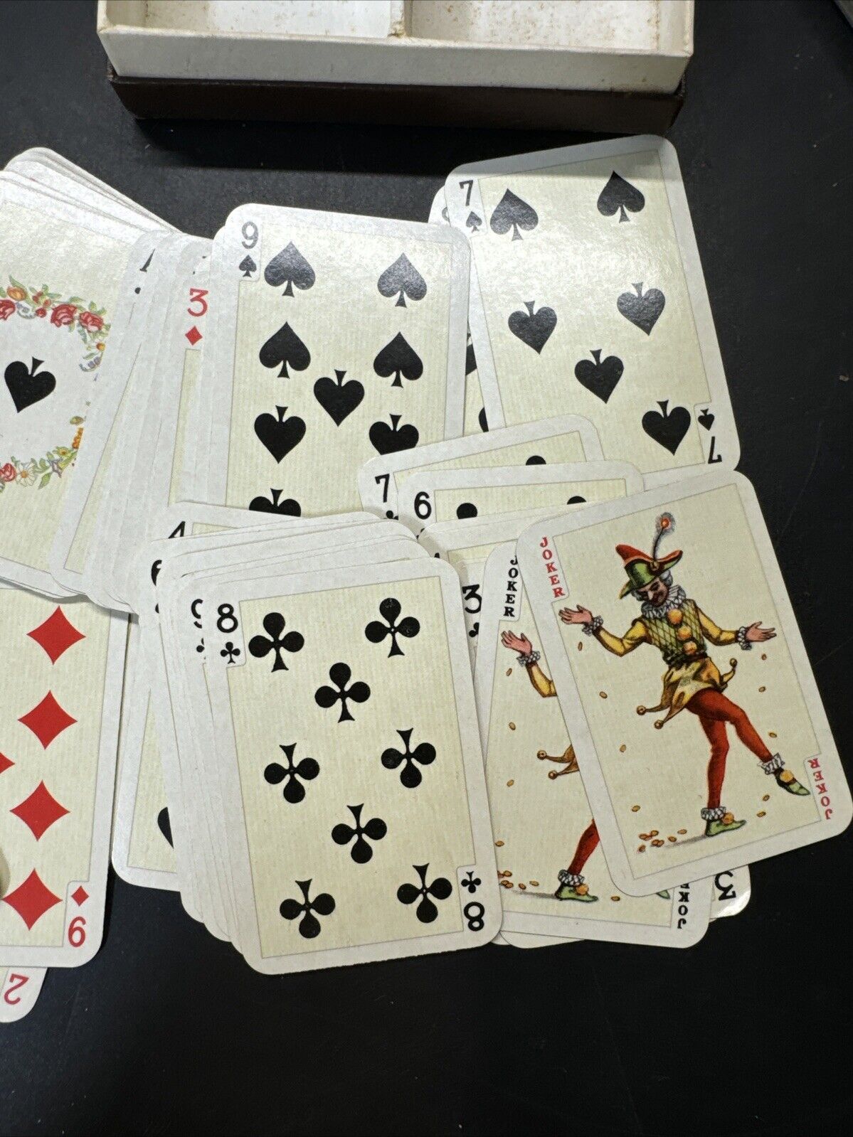 FERD-PIATNIK & SOHNE- PLAYER CARDS- 2 DECKS #119