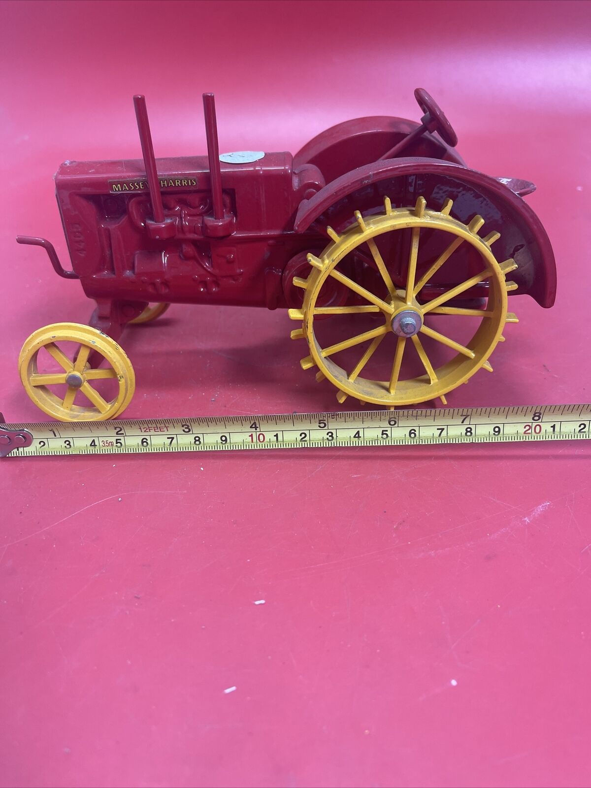 SCALE MODELS 1/16 MASSEY HARRIS 25 TRACTOR COLLECTOR SERIES FARM TOY