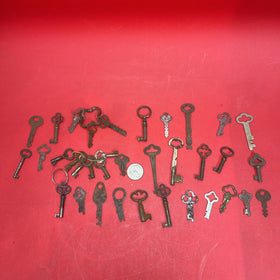 Vintage Cabinet Open Barrel Key Lot ~ 35 Keys ~ Different Sizes & Shapes ~ lot 3