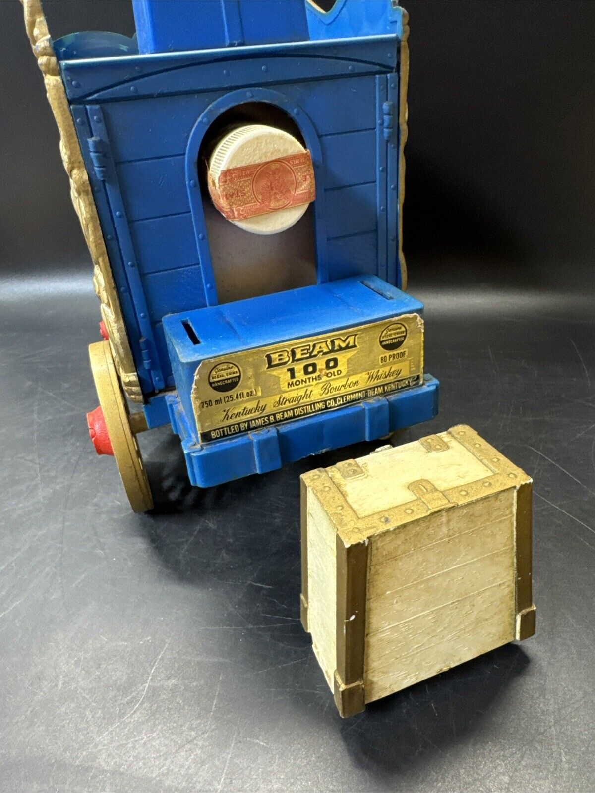 Vintage 1979 Regal Jim Beam Circus Wagon Car Lions Animals Decanter SEE PICS