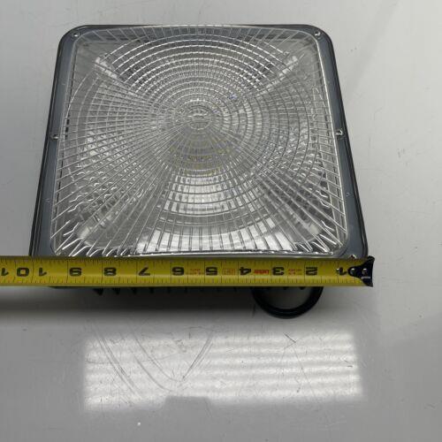 NEW (70Watts) LED Canopy Light 5700K 100-277VAC ETL