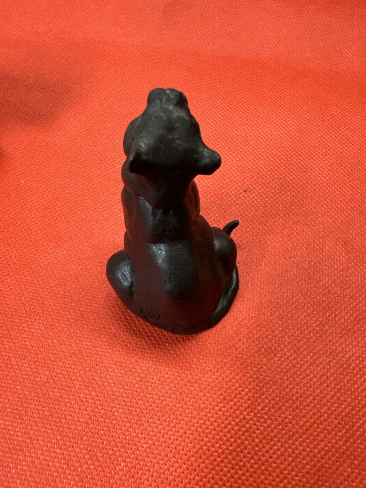 Vintage Figure Sitting cat Of Dan Ostermiller (1996)