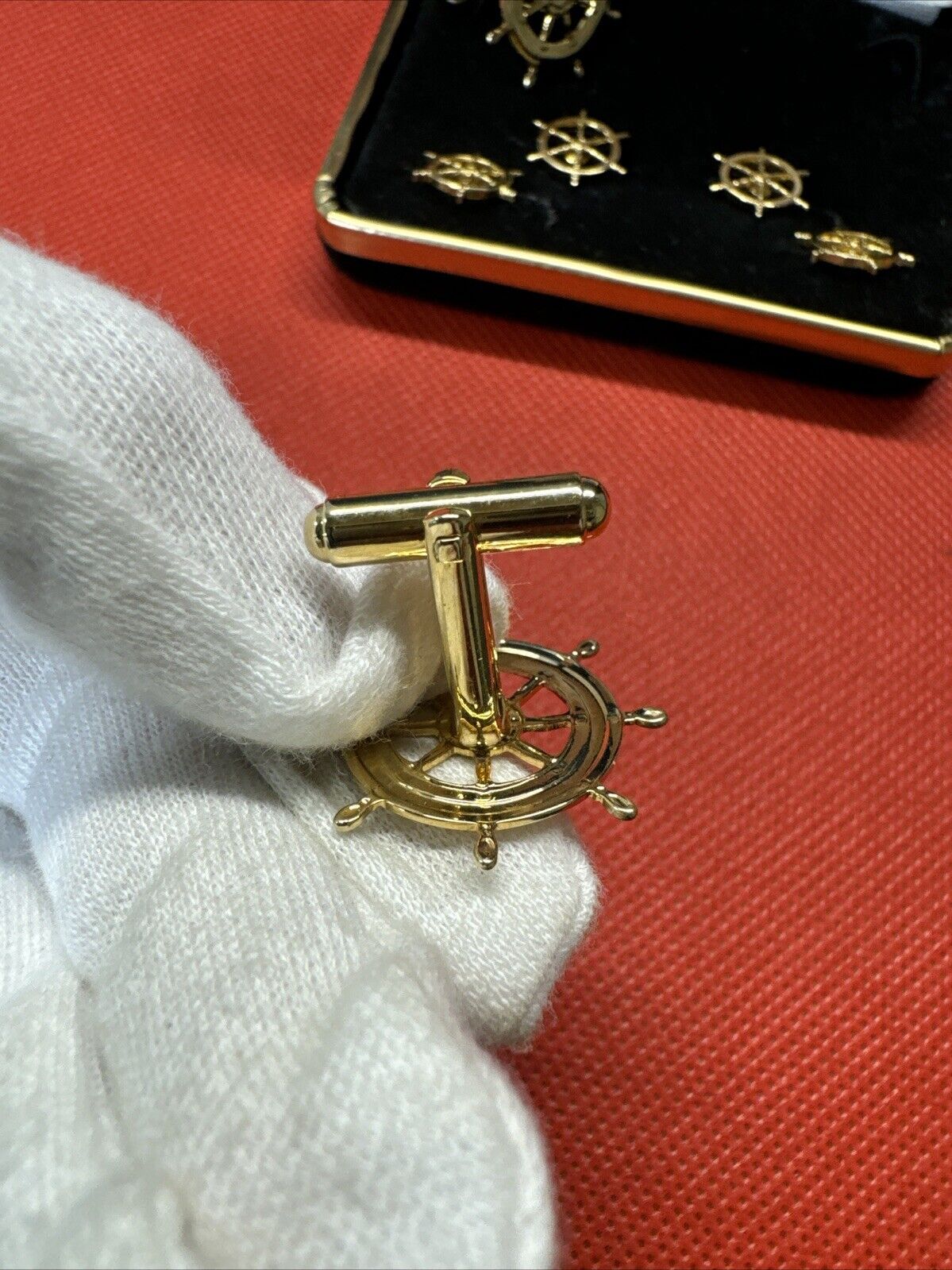 Vintage The Competition Gold Tone Cufflinks And 4 Pin