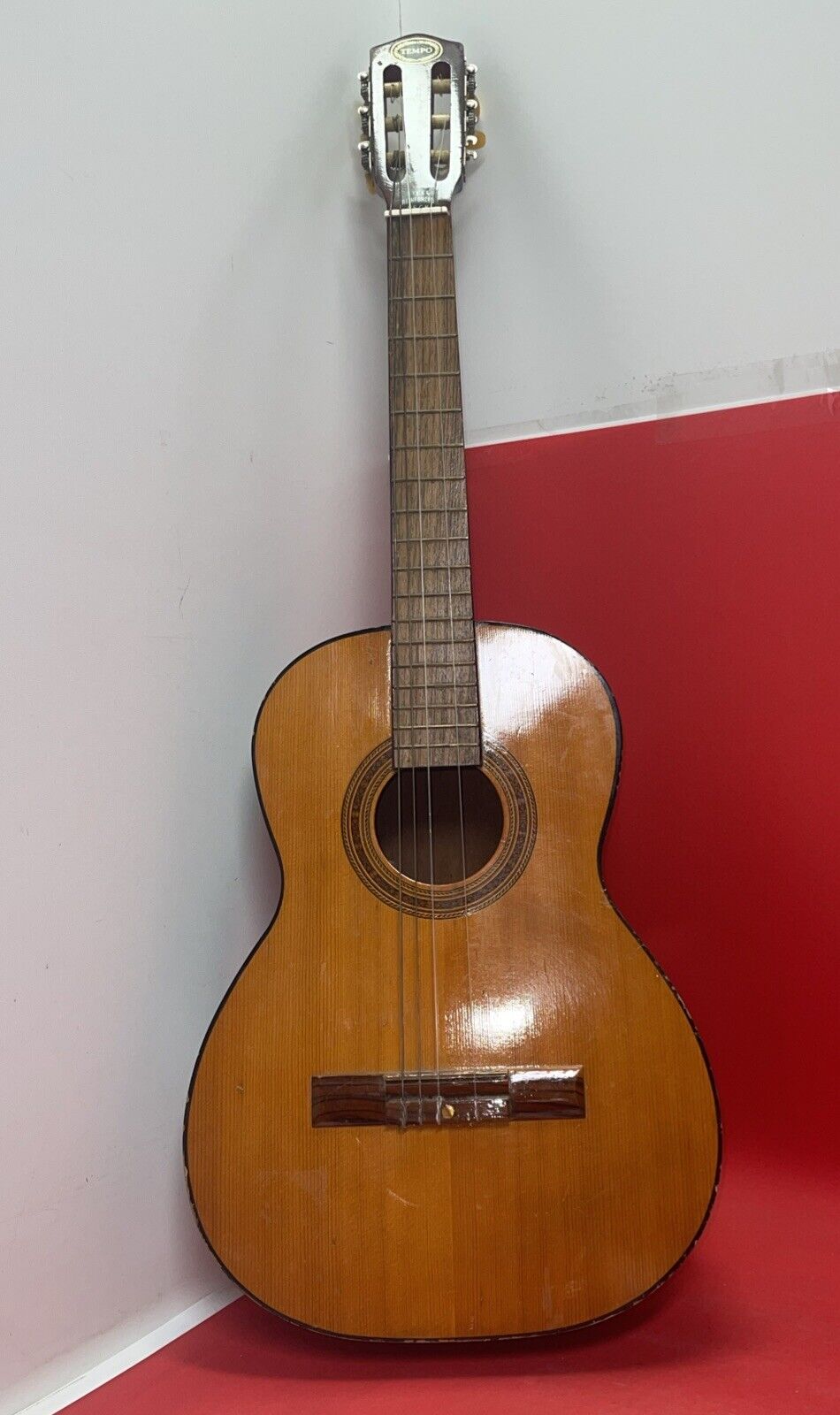 Vintage Tempo  classical guitar - parlor body