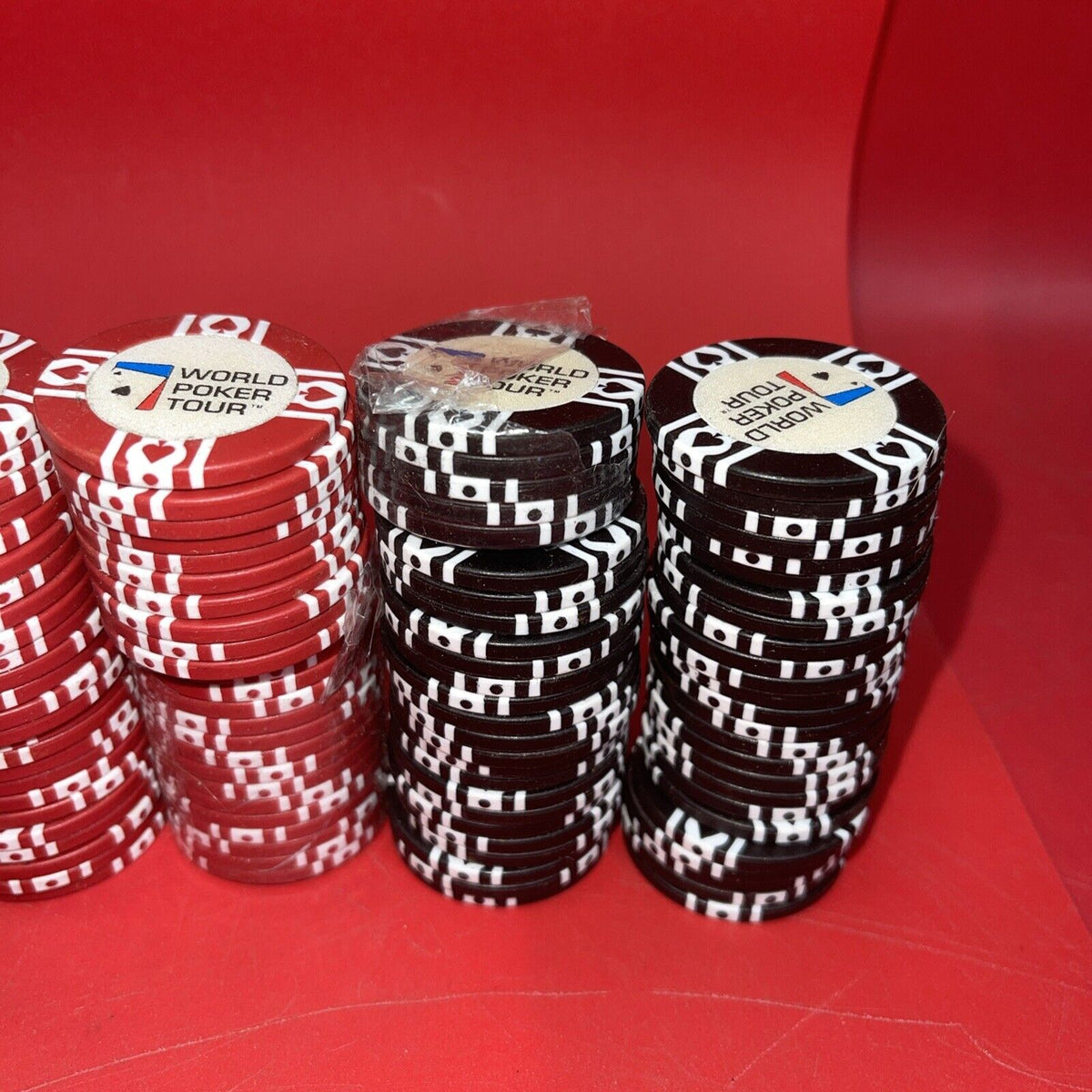 World Poker Tour Chips (299 Total) 149 Blue 50 Black 100 Red