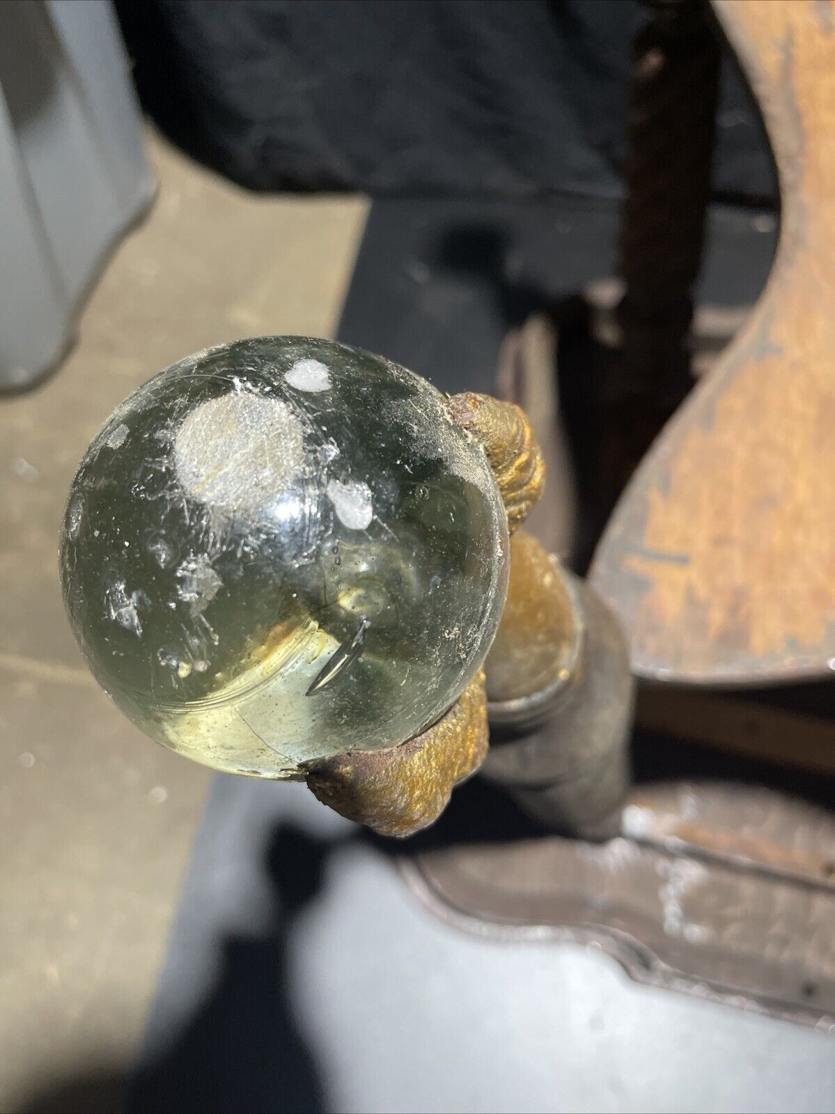 Exquisite Antique Tiger Oak Barley Twist Claw Foot & Glass Ball Side Table