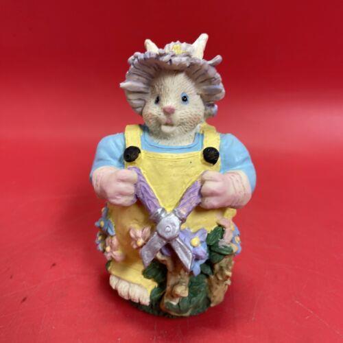 VTG IOB World Bazaars Inc Bunny Collectibles Easter Bunny 5.5”Figurines Lot of 2