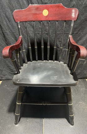 VILLANOVA WINDSOR STYLE ARMCHAIR   LOGO