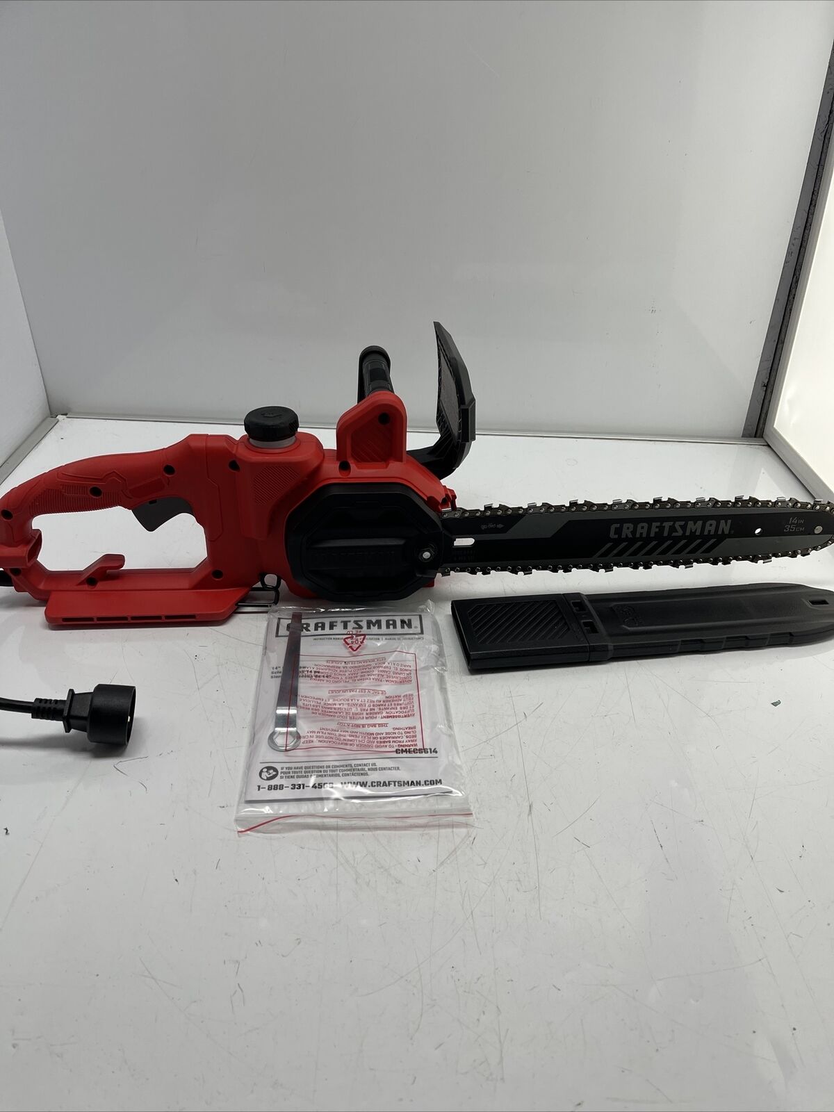 Electric Chainsaw - Corded 8 Amps -14 Inch