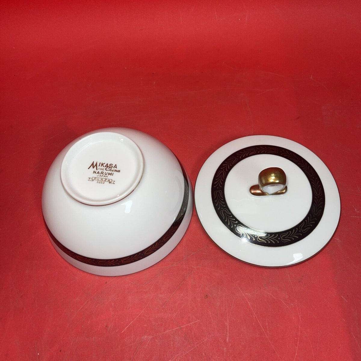 Mikasa #5353 Fine China Narumi Plaza Creamer And Sugar Bowl Set