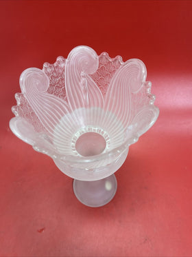 Vintage Partylite CLAIRMONT TEALIGHT LAMP Frosted Glass candle holder