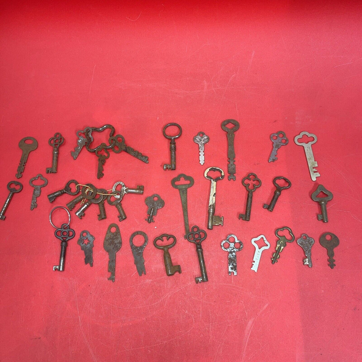 Vintage Cabinet Open Barrel Key Lot ~ 35 Keys ~ Different Sizes & Shapes ~ lot 3