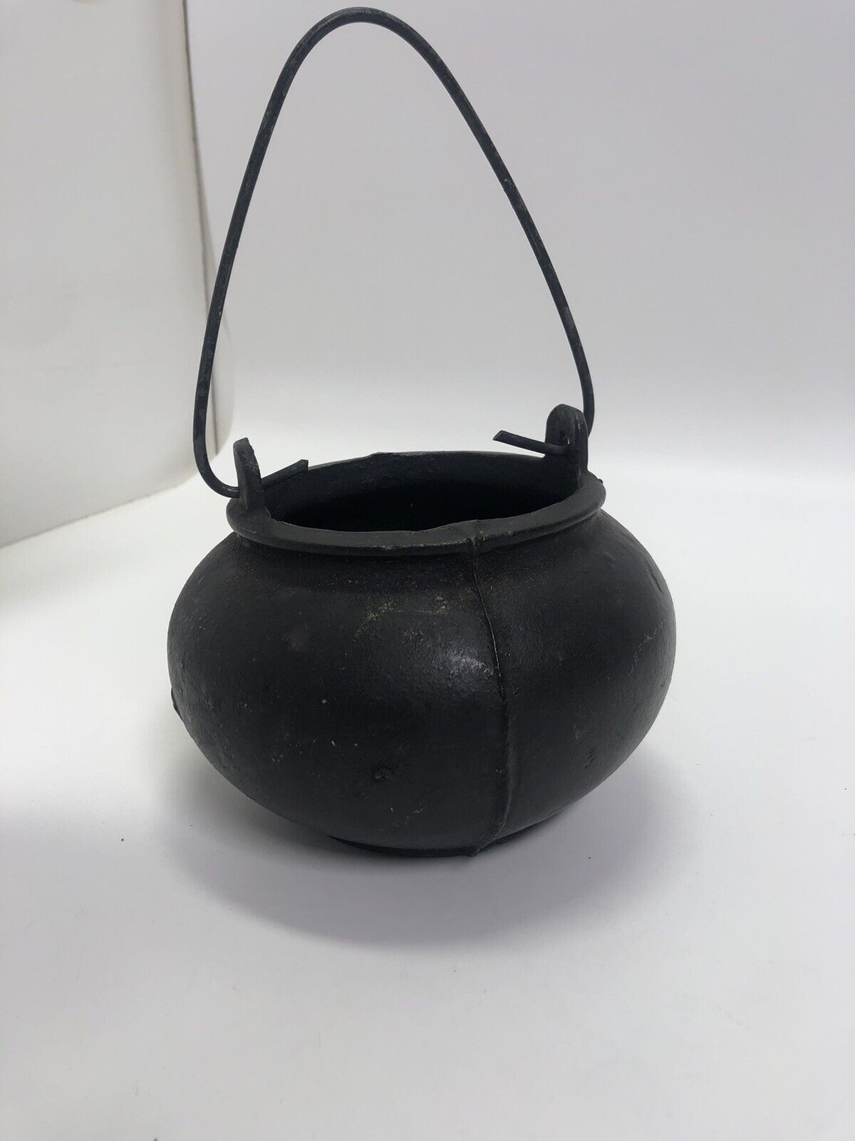 ANTIQUE HAND HAMMERED COPPER KETTLE APPLE BUTTER POT CAULDRON IRON HANDLE HEAVY