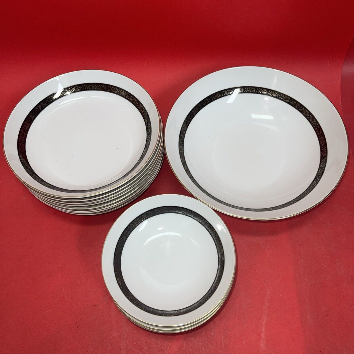 Mikasa Fine China Narumi Plaza 5353 BowlsPlate  Lot 15 (9”,7.5”,5.5”)