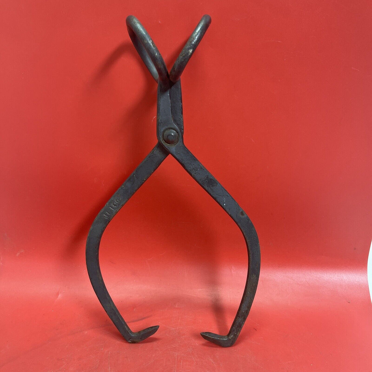Vintage PrimitiveIce Tongs Cast Iron Ice Block Carriers Large Black Rustic 15”