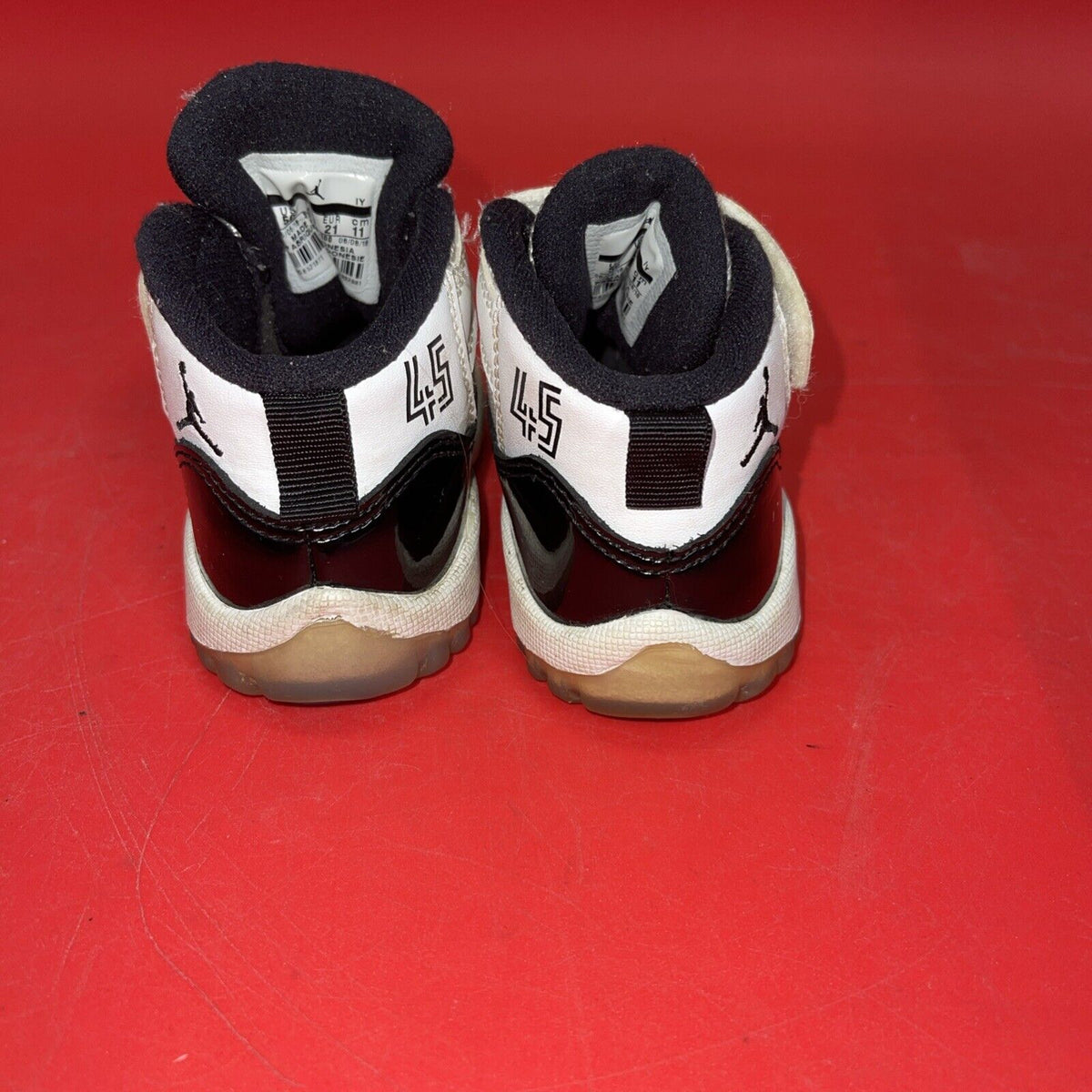 Nike Air Jordan 11 Retro TD Toddler Size 5C Concord Black White 378040-100
