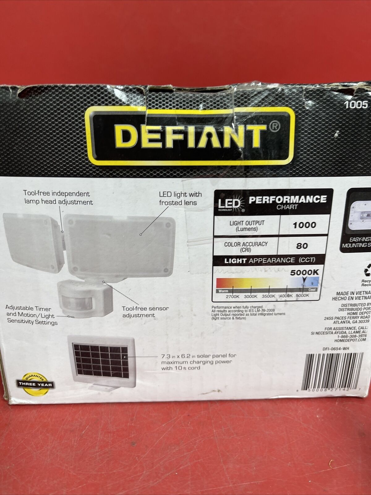 NEW Defiant Motion Activated Flood Light Solar 1000 Lumens 180 Degree