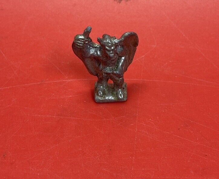 Vintage tin figurine Lot16