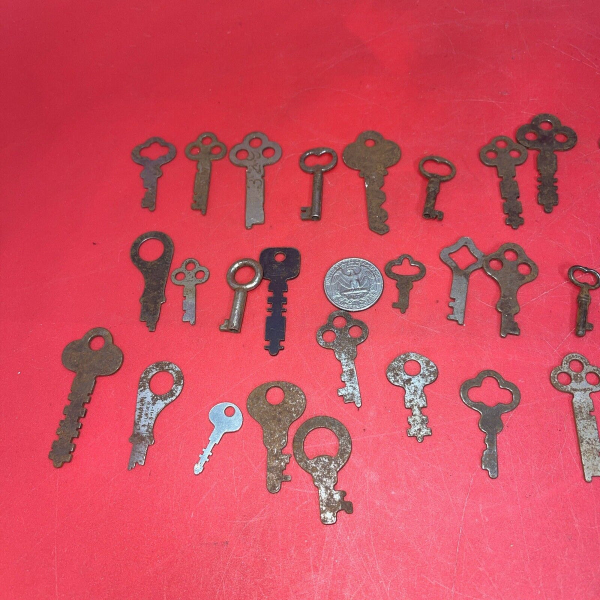 Vintage Cabinet Open Barrel Key Lot ~ 35 Keys ~ Different Sizes & Shapes ~ lot 6