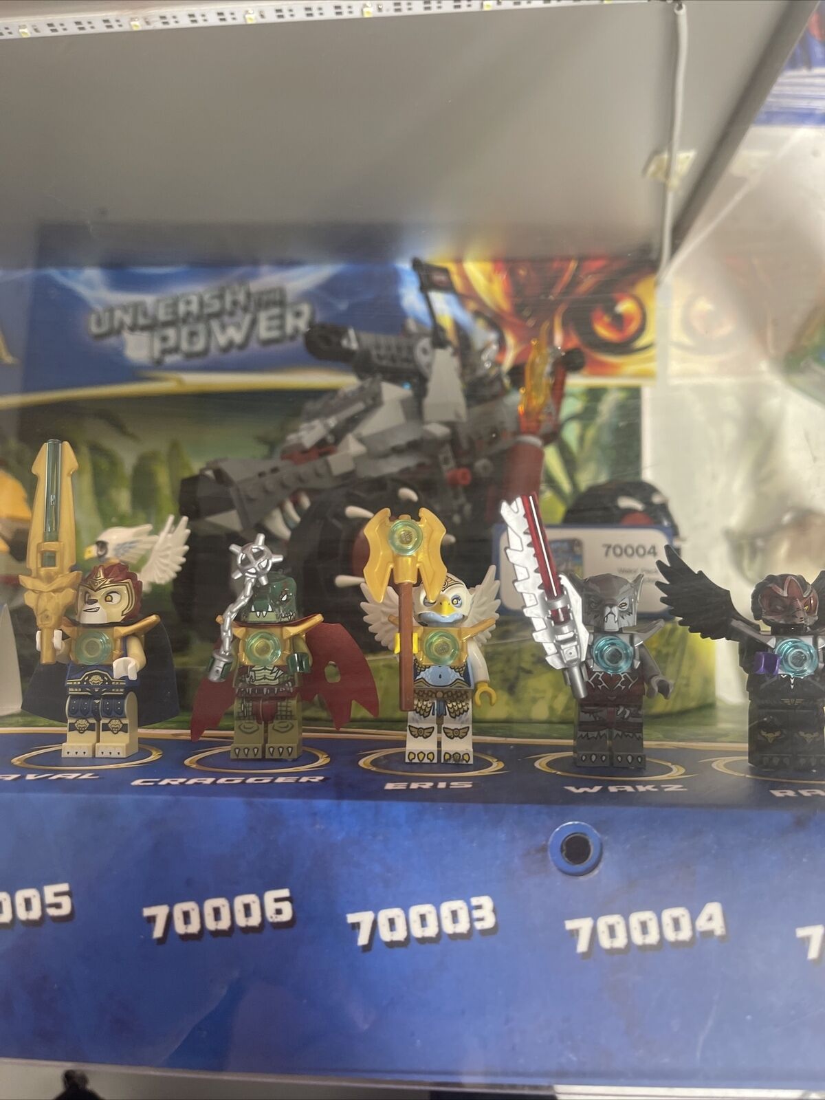 Lego CHIMA 2012 Store Display w/ Mini Figures