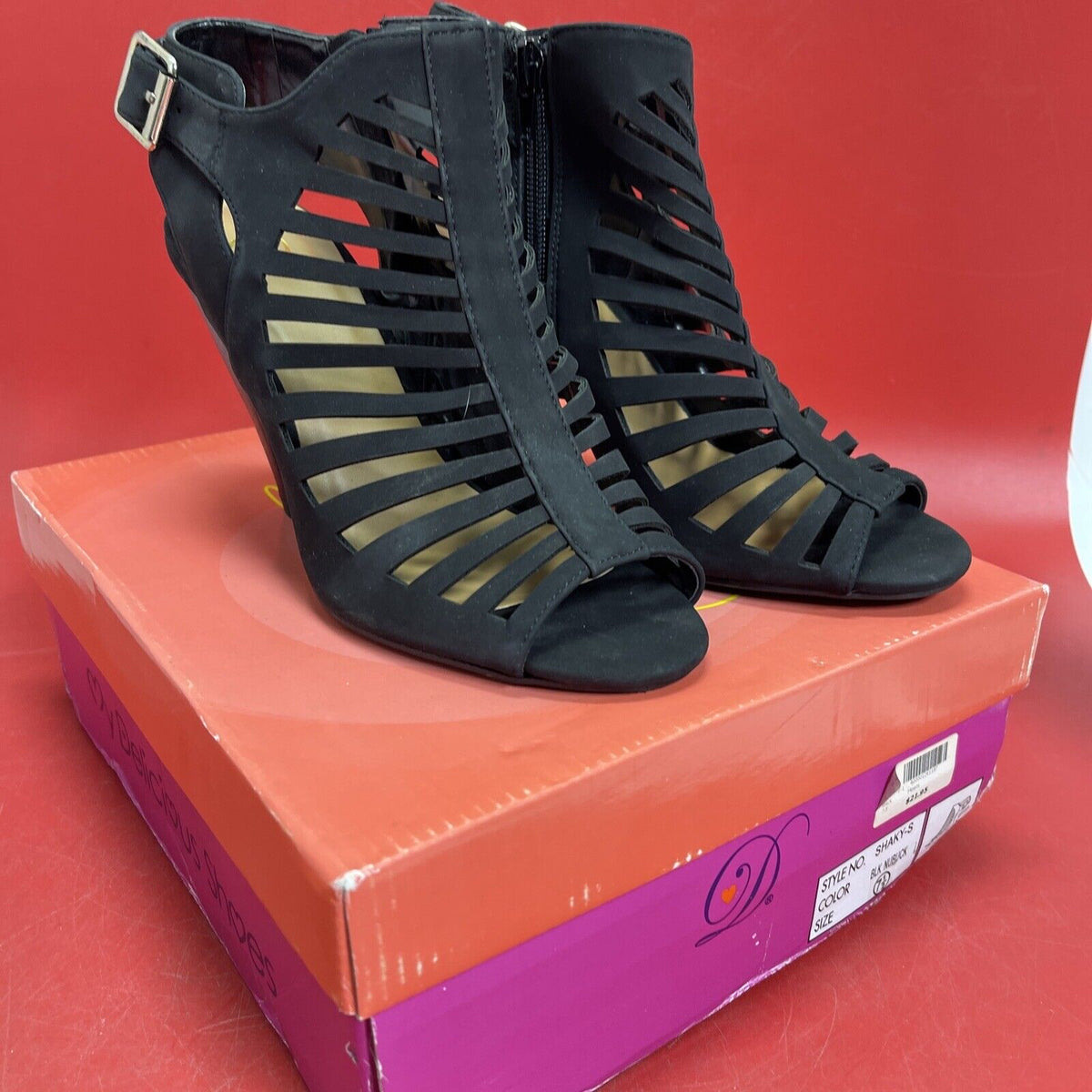 My Delicious Shoes Women Black  7.5