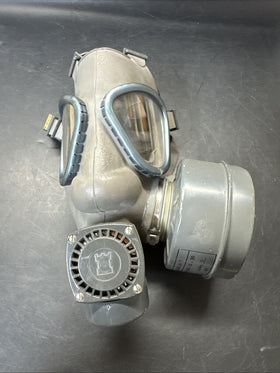 Vintage Military GAS MASK FULL FACE RESPIRATOR Suod 61T KRH ASC 12x30