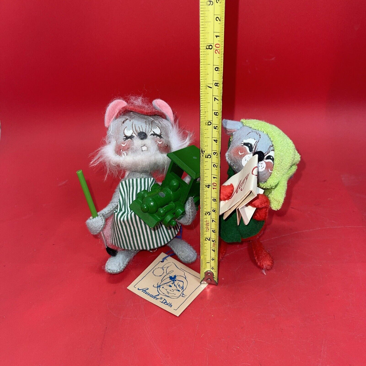 Annalee Vintage Mobilitee Dolls  Christmas Mouse Painter Doll & Caroling Mouse