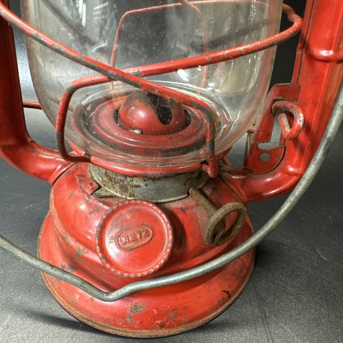 VINTAGE RED BODY DIETZ No.50 LANTERN WITH HANDLE/ Made In Hong Kong