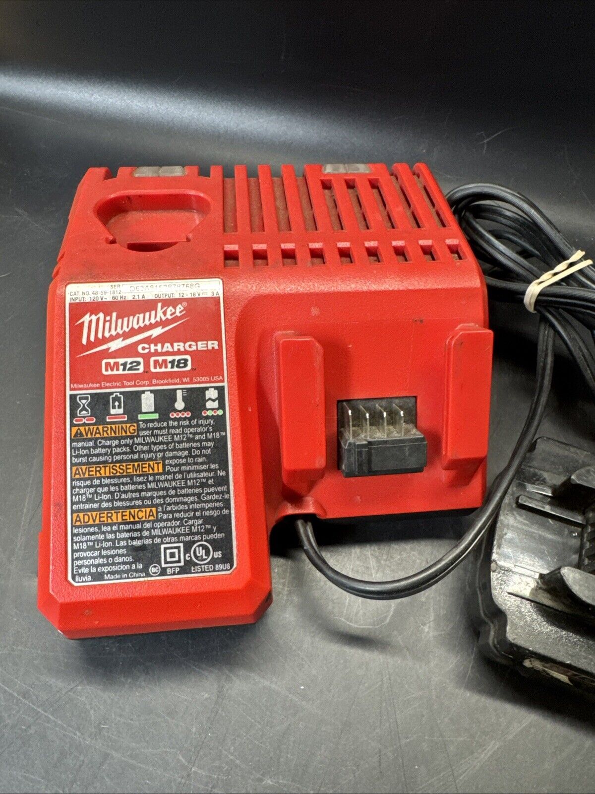 Milwaukee M18 Red lithium 2.0 18V Starter Kit With Battery Rapid 48-59-1812/test