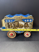 Vintage 1979 Regal Jim Beam Circus Wagon Car Lions Animals Decanter SEE PICS