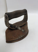 VINTAGE SAD IRON WITH COPPER BASE