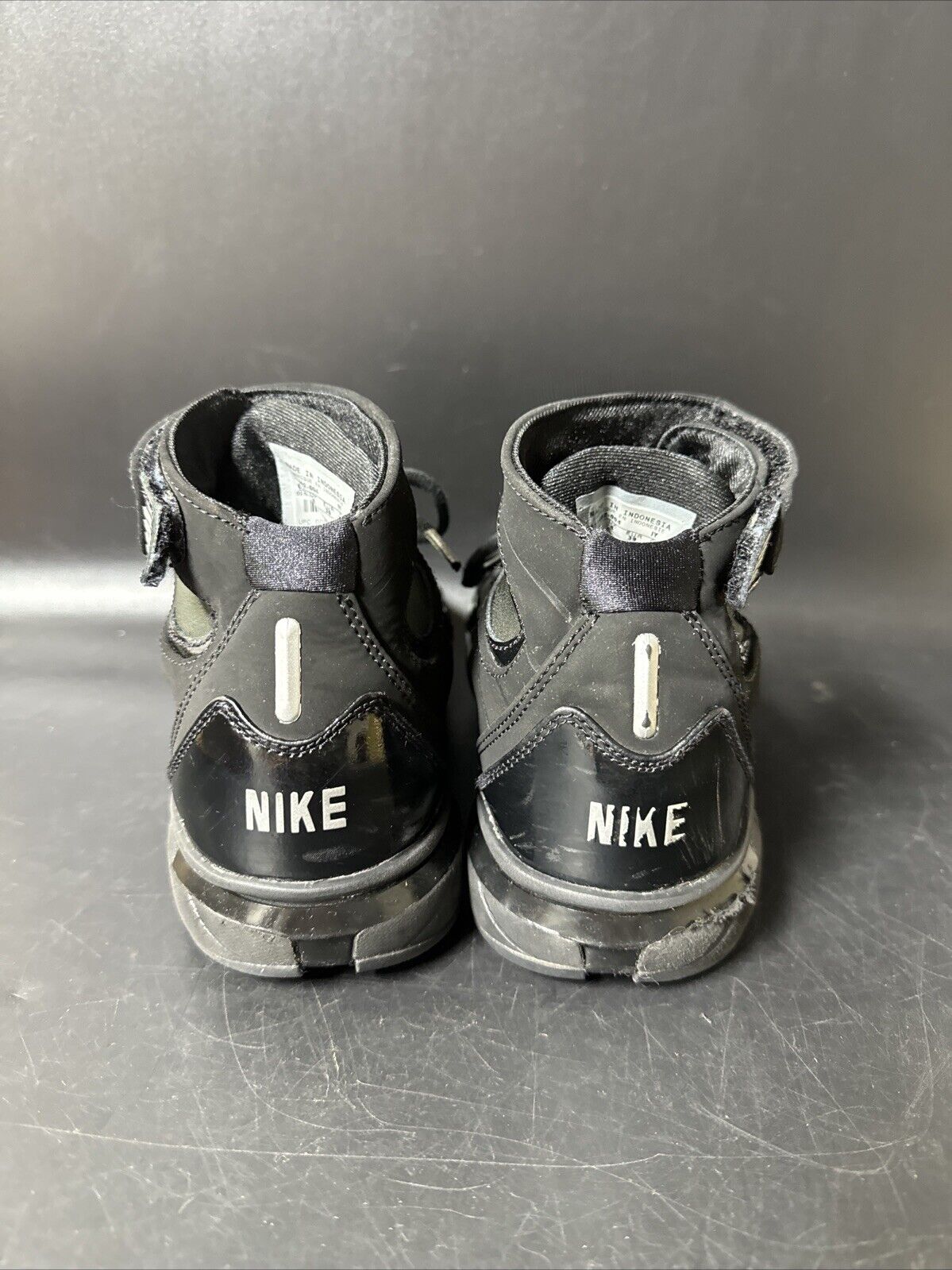 Nike Women Boots Black 311462-004, Size 6.5Y