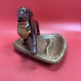 Ceramic figurine Hunting an Irish Setter dog “Duck in the mouth” on an stand