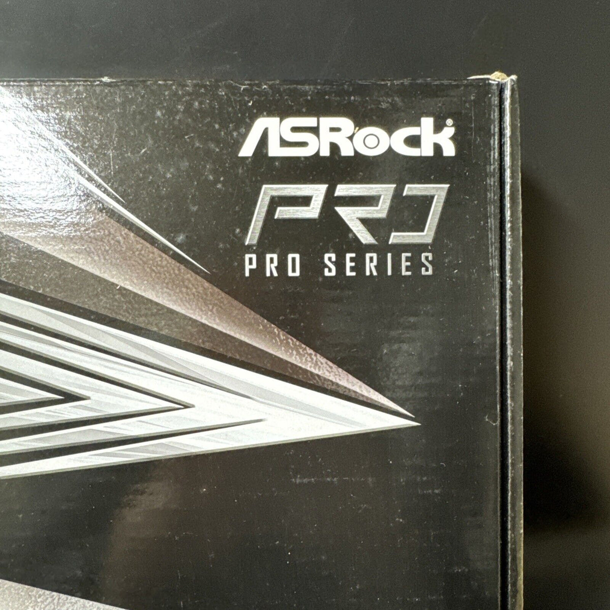 ASRock B450M PRO4 R2.0 Micro ATX Motherboard