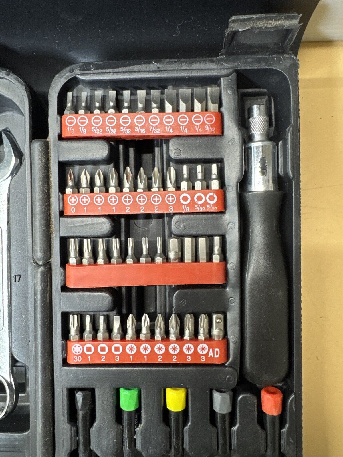 Various Tools Set In Plastic Box/ Made In China