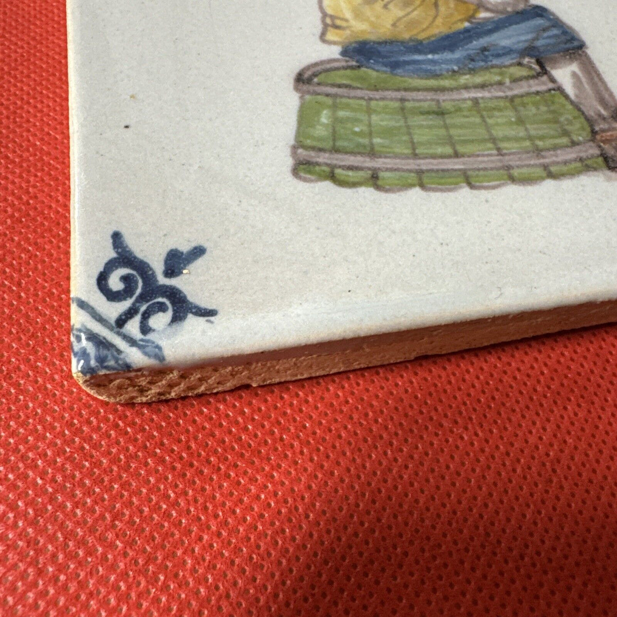 Vintage Tile 5x5 Card Player