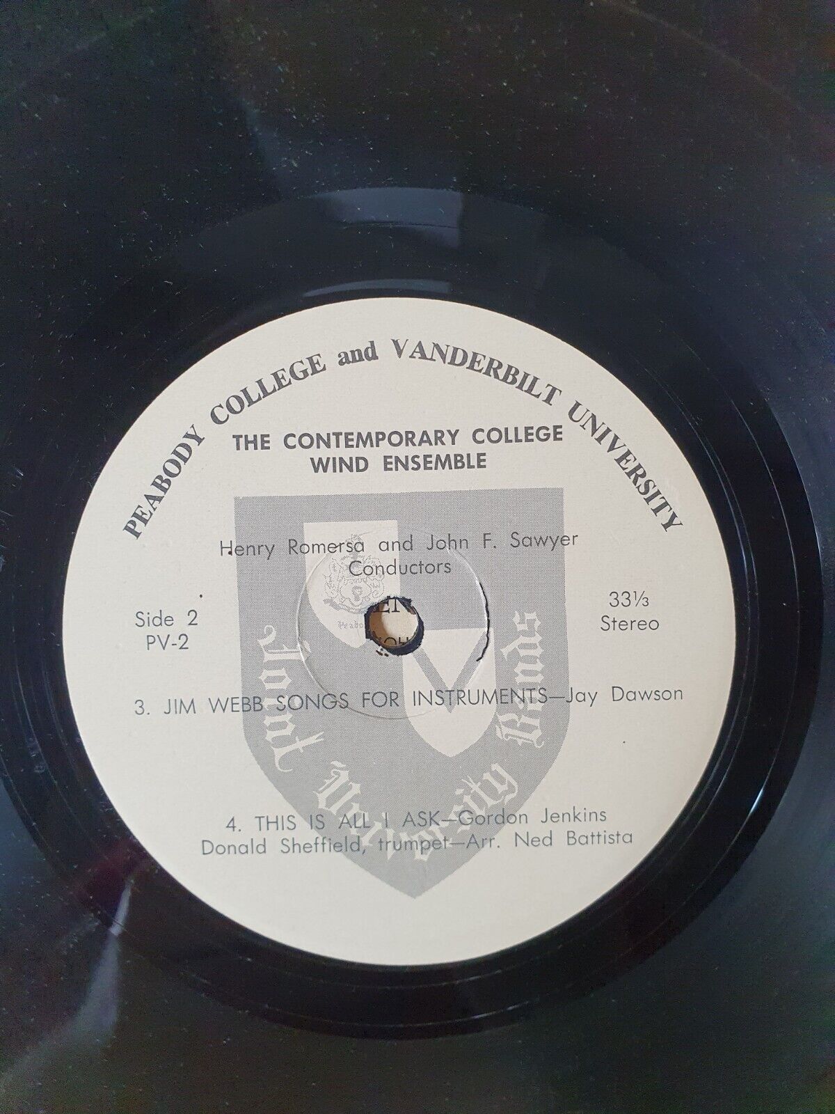 CONTEMPORARY COLLEGE WIND ENSEMBLE/ Henry Romersa & John F.Sawyer 