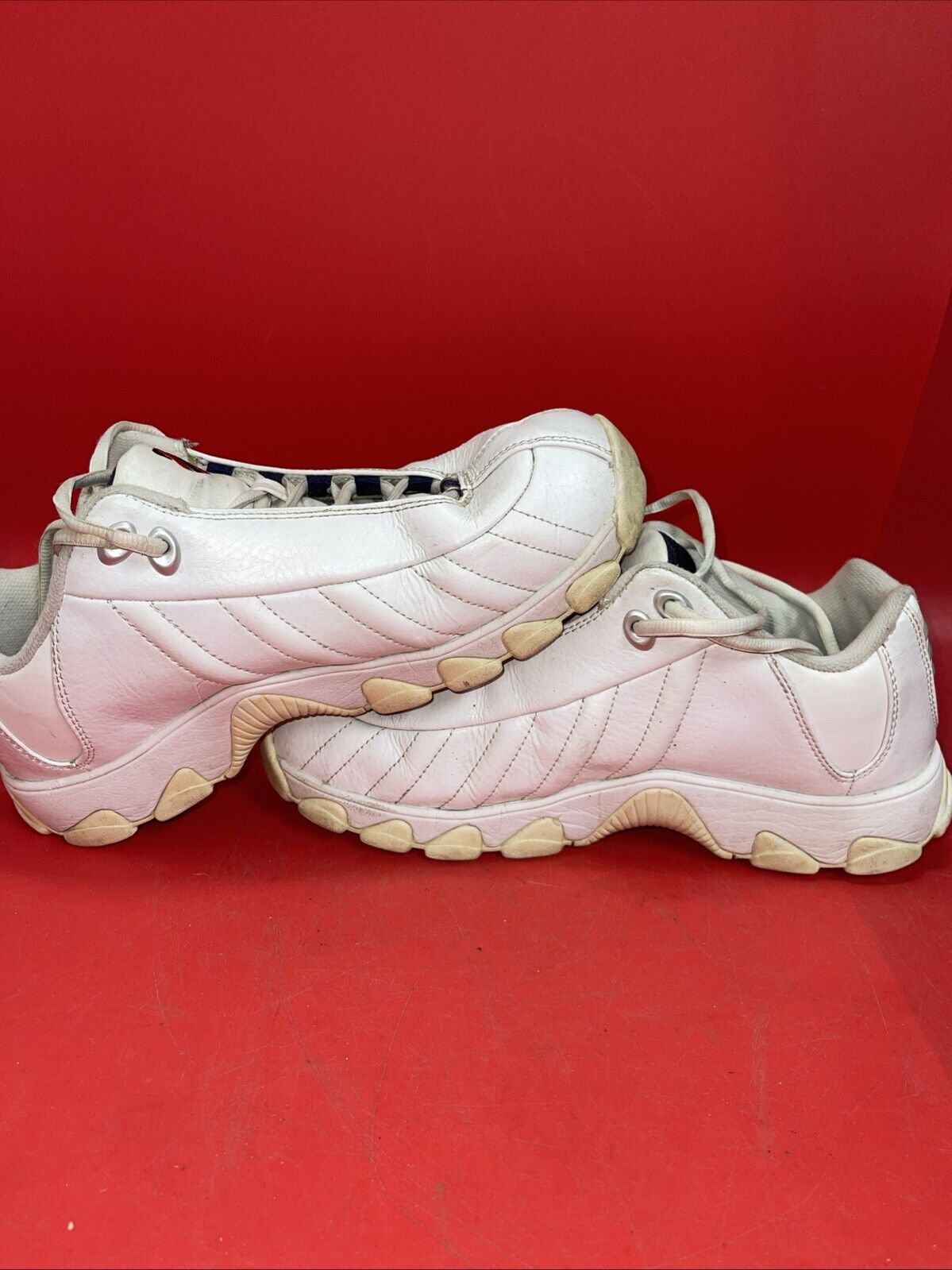 K-Swiss  Lace up Mens Sneakers Size 9.5