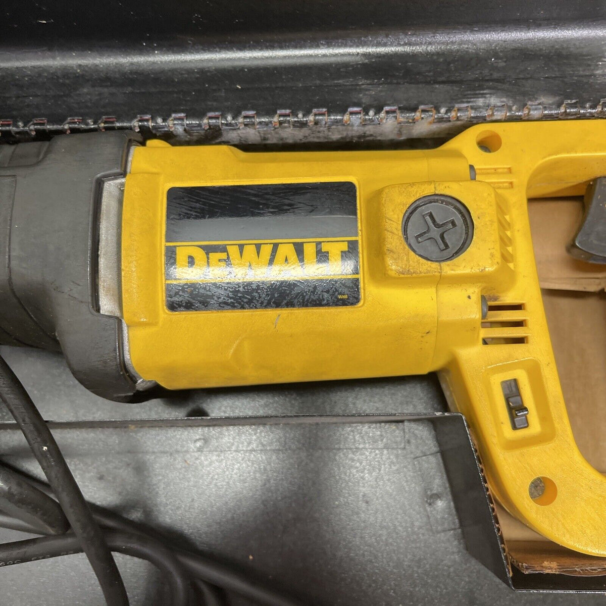 dewalt reciprocating saw DW304