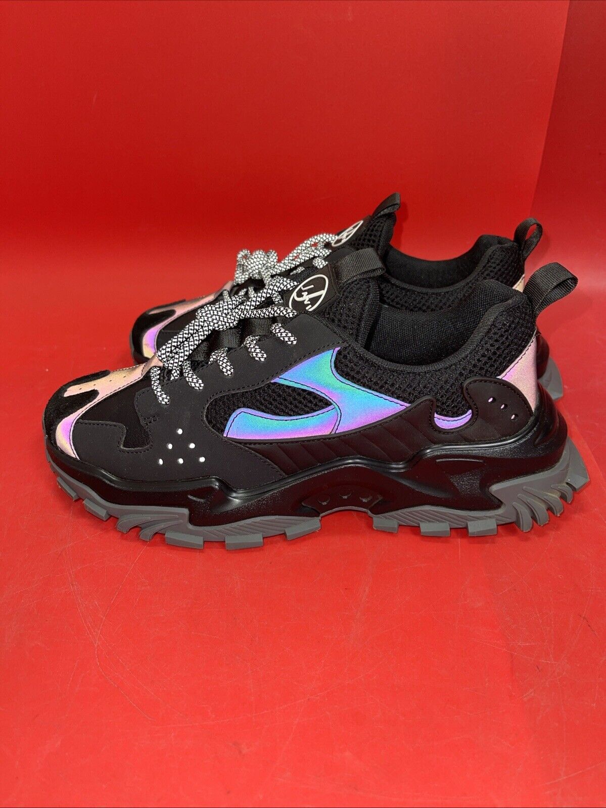 Men JAVI Burst  Sneaker Size 8.5