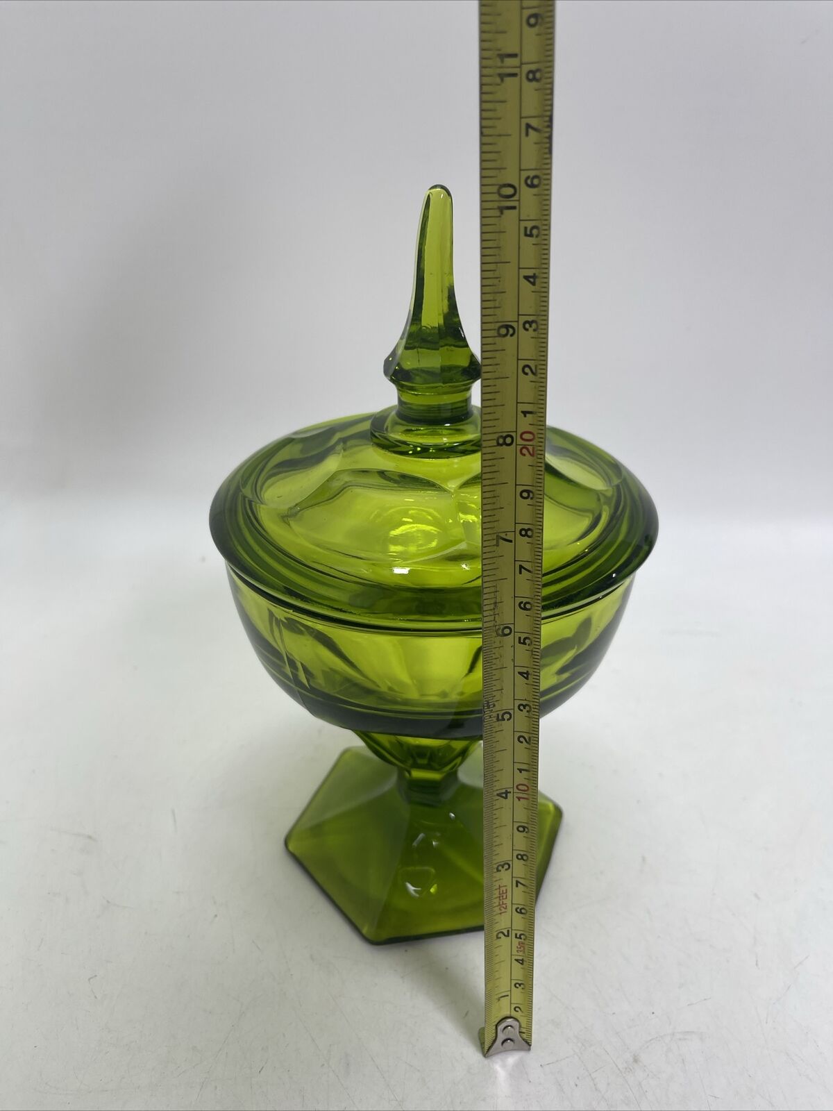 Viking Deep Green Vintage Art Glass Covered Compote Candy Dish Hexagon Base