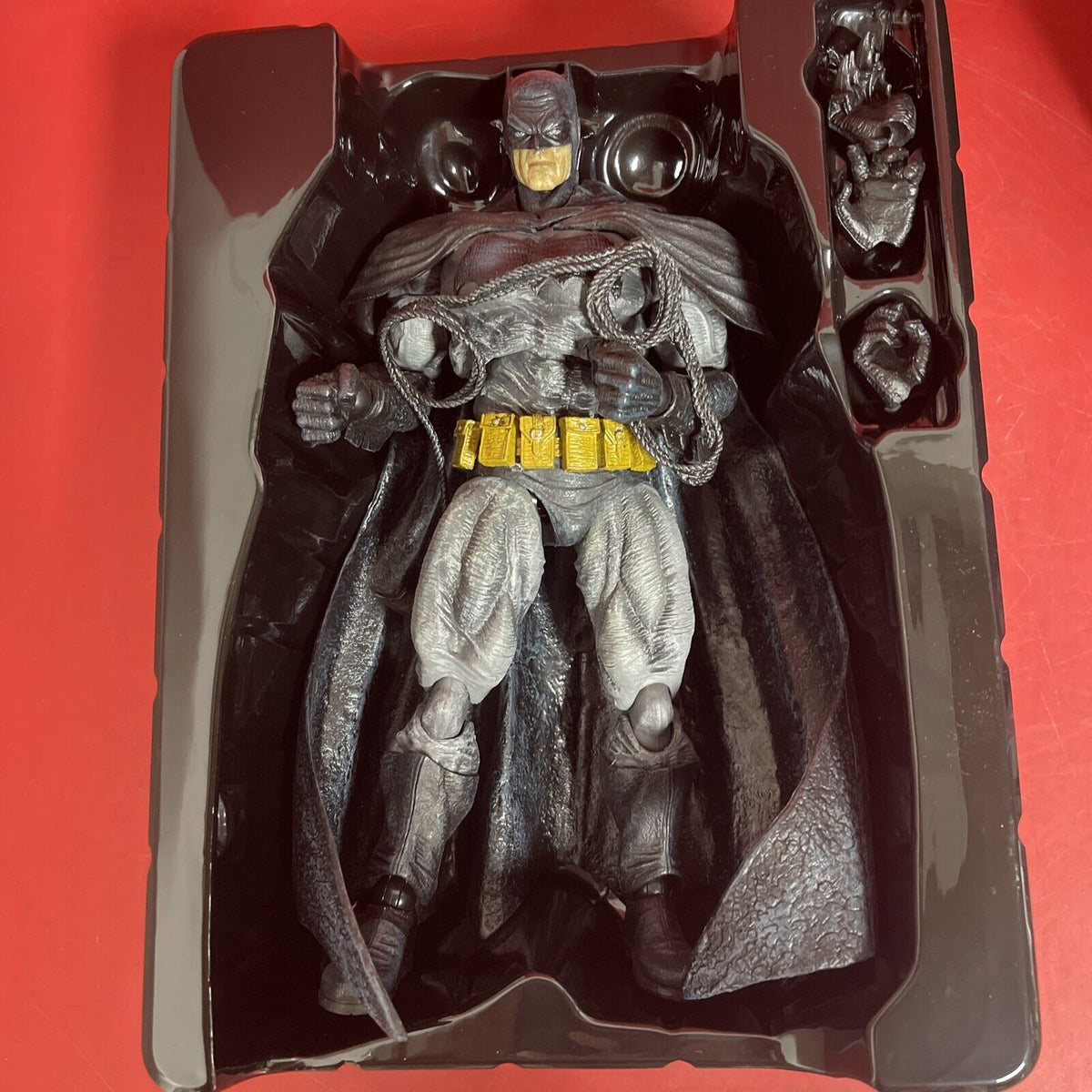 Play Arts Kai Action Figure No.4 BATMAN Arkham City Dark Knight Returns Skin