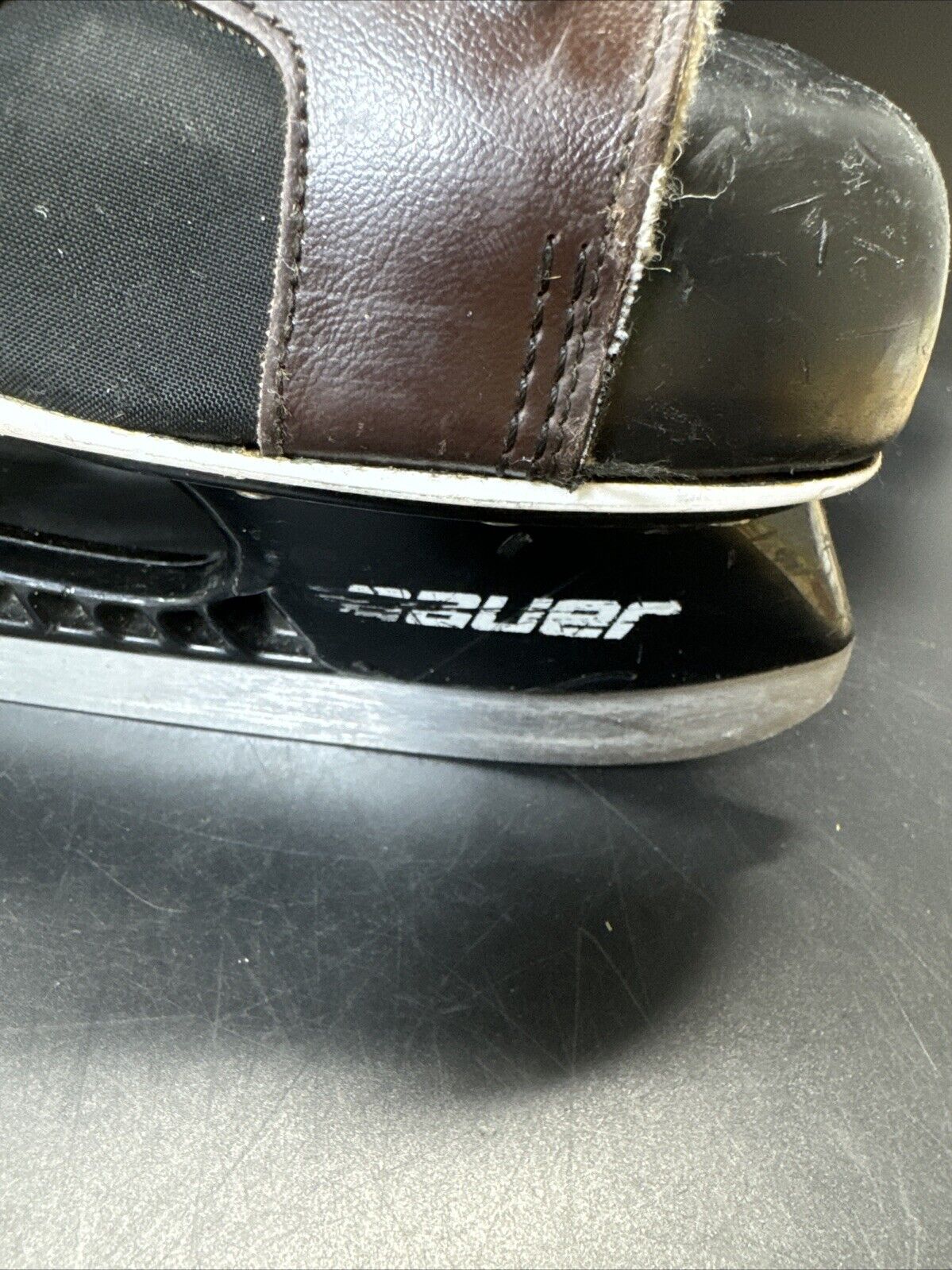VINTAGE BAUER NYLON SUPREME 92 HOCKEY SKATES SZ 8