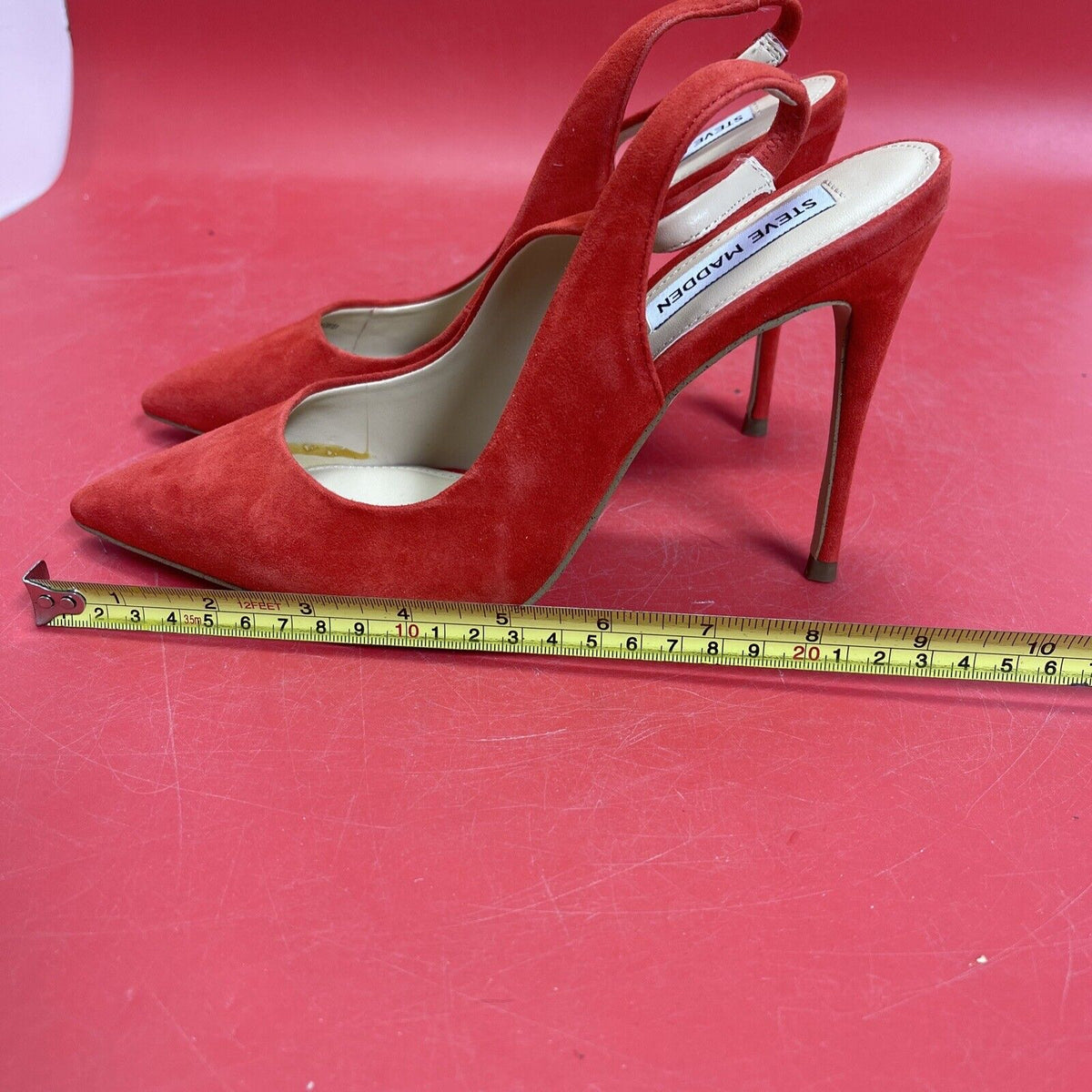 Steve Madden Dulce - Red Suede - 8 M