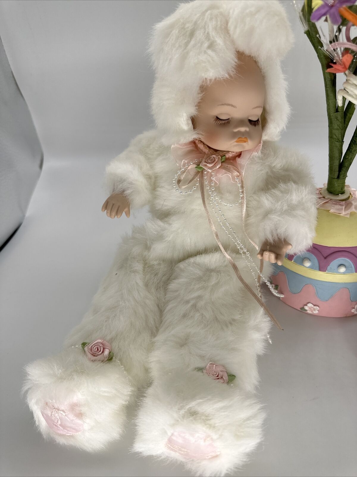 Heritage Signature Fiber Optic Bunny Baby with egg flower holder OH7585