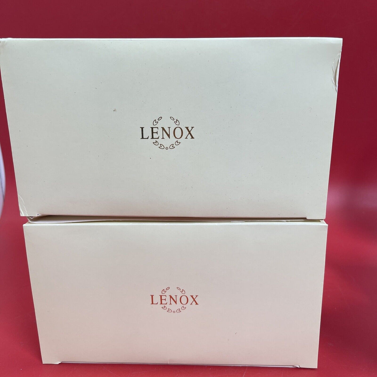 LENOX IVORY CHINA SMALL FLOWER/BUD Vase Butterfly China Set 2