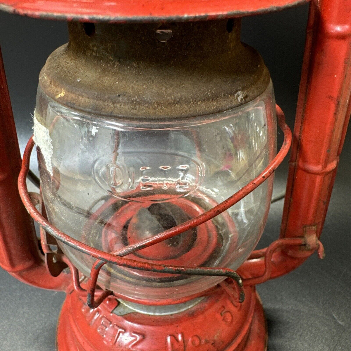 VINTAGE RED BODY DIETZ No.50 LANTERN WITH HANDLE/ Made In Hong Kong