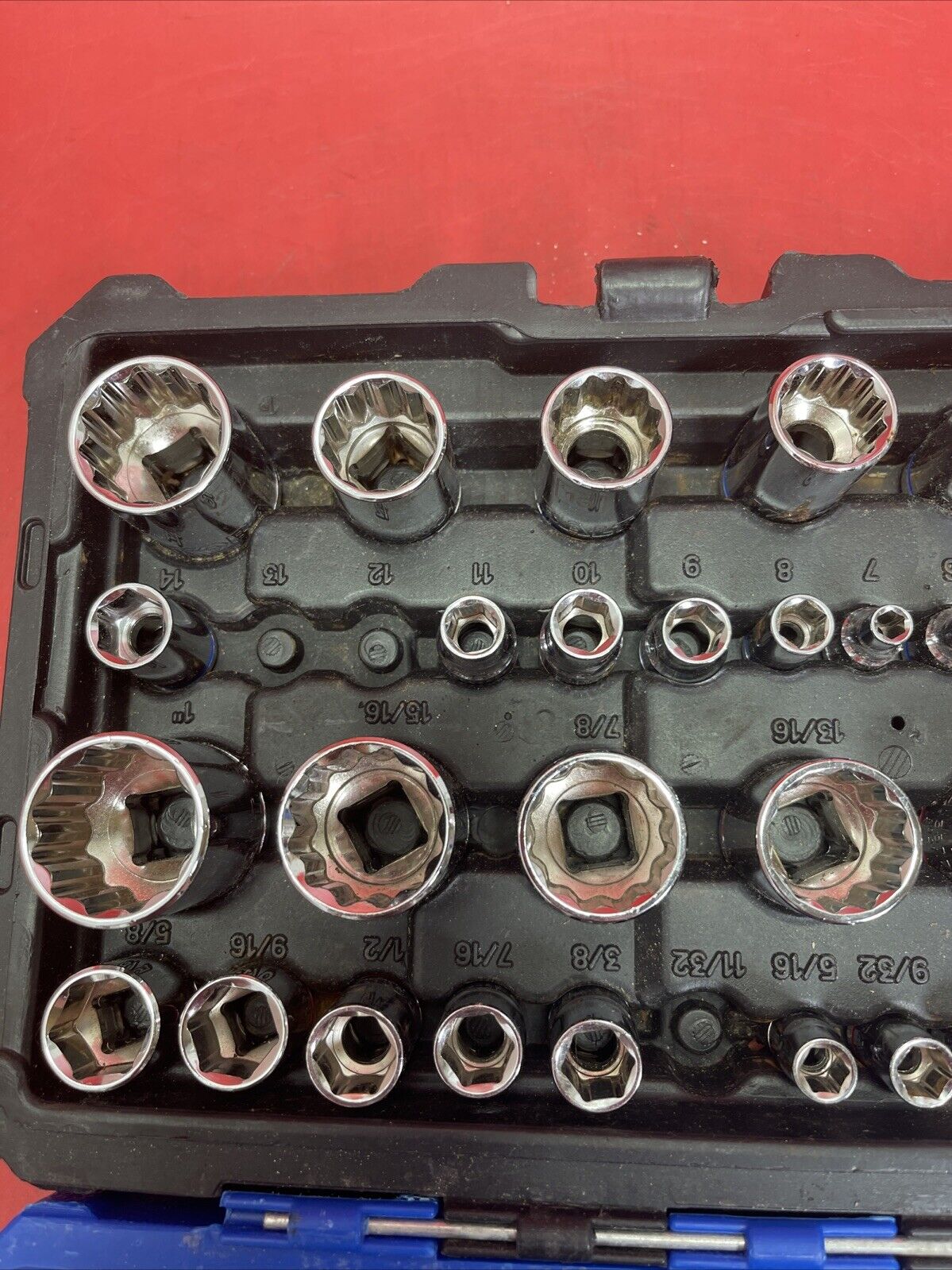 Kobalt 32-Piece Standard (SAE) and Polished Chrome Mechanics Tool Set