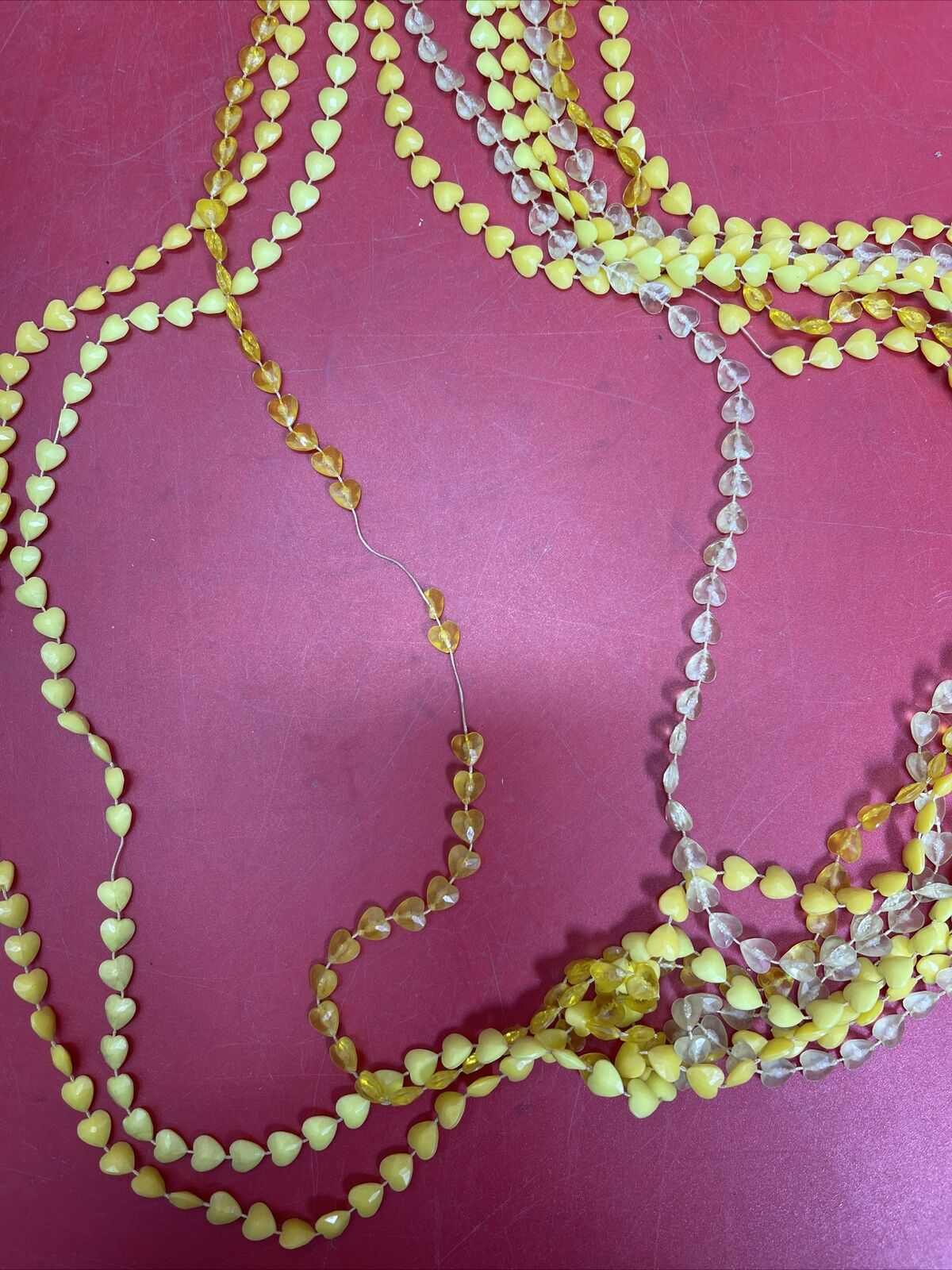 Lot of 7 vintage jewelry Necklaces *1