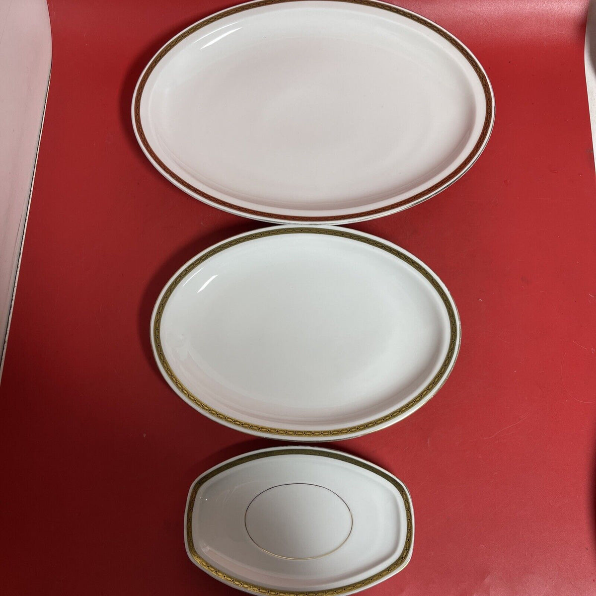VINTAGE CARLSBAD CHINA SERVING PLATE Kaiserin Maria Theresia Lot 3